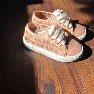 Toddler Girl’s Michael Kors Shoes